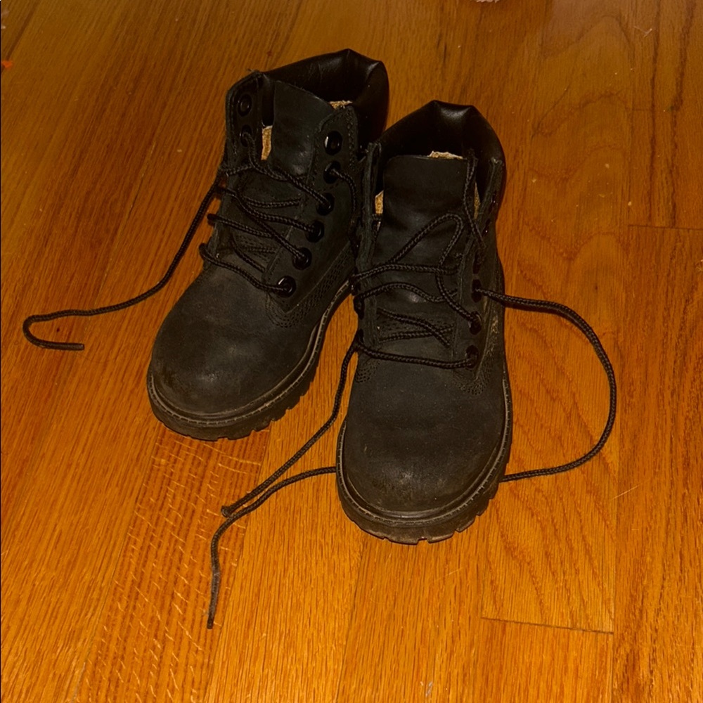 Black Lace-Up Boots